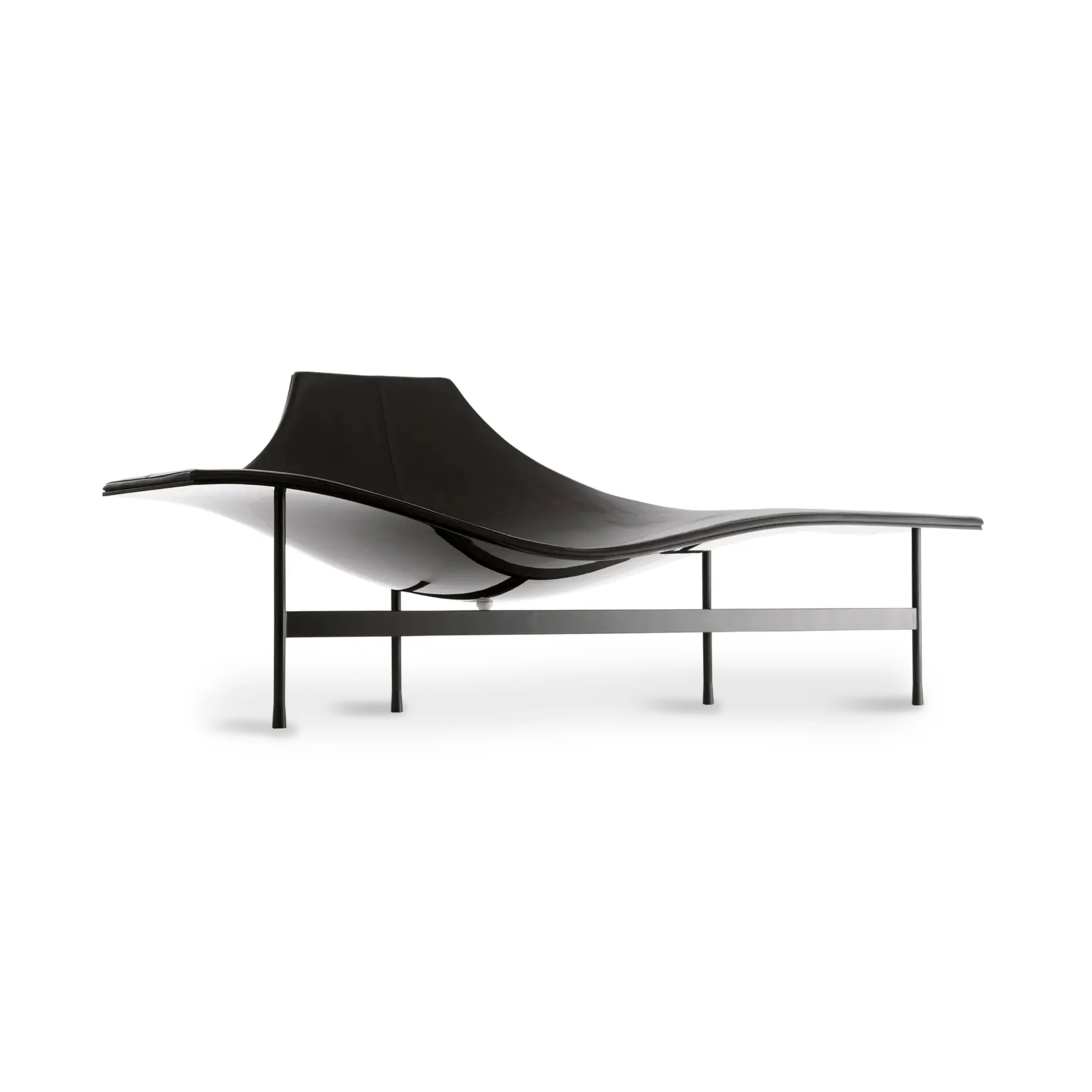 MODE Terminal 1 Lounge Chair